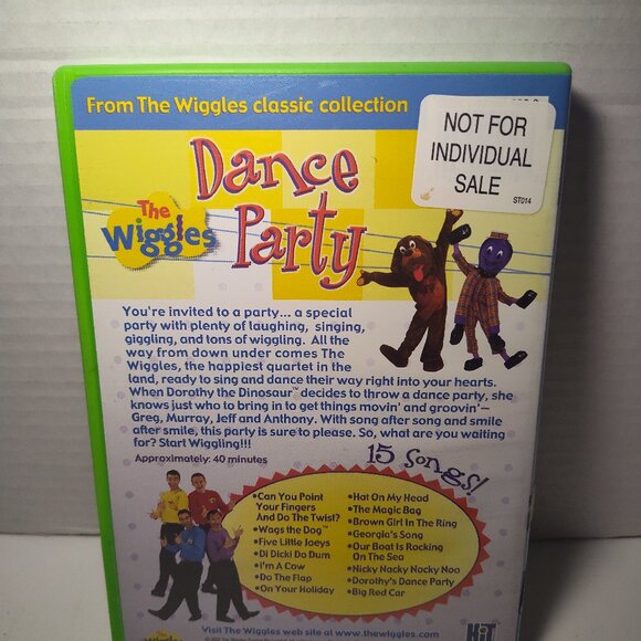 The Wiggles: Dance Party DVD - Picture 2 of 3